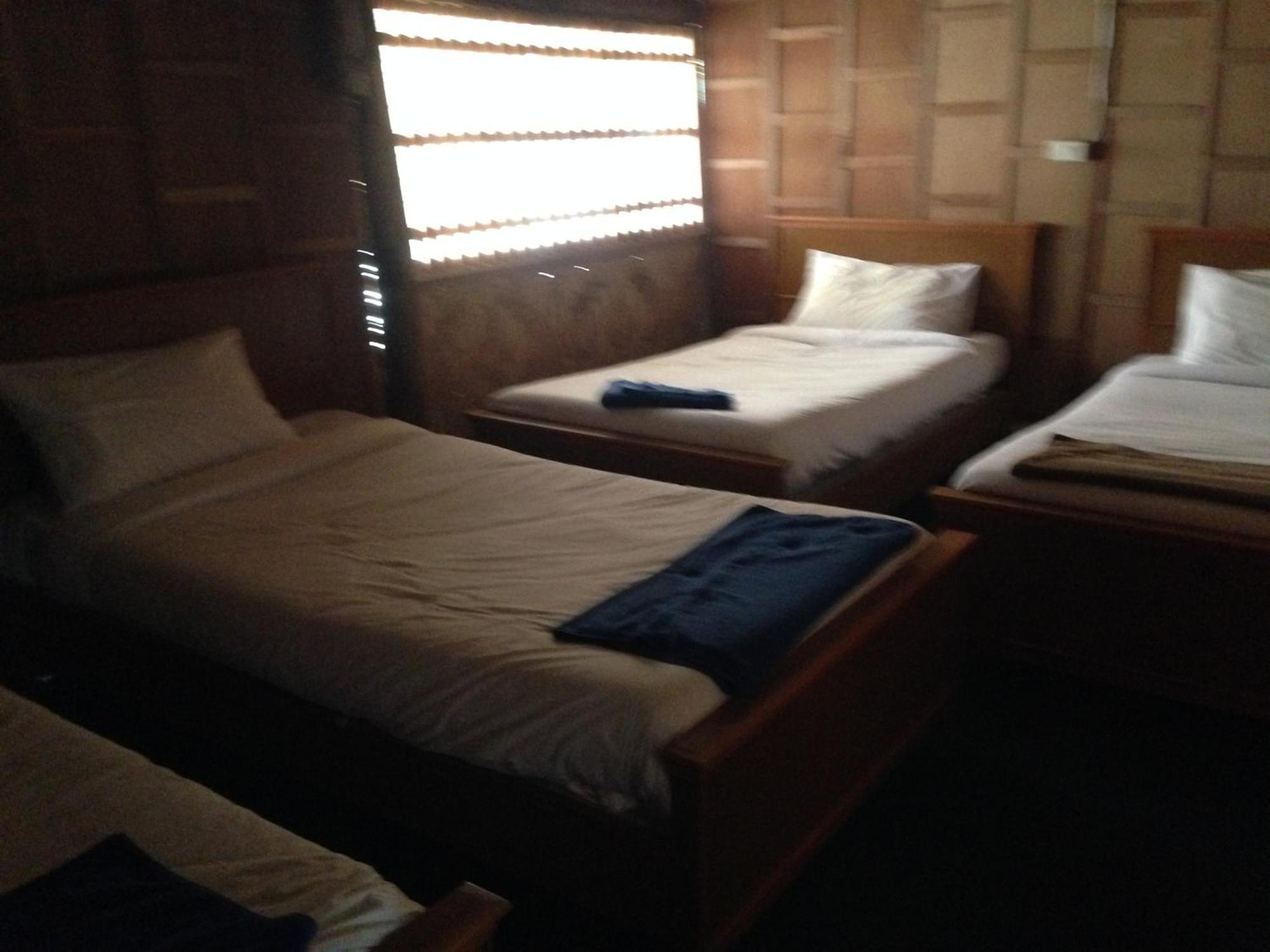 The Lazy Bar Guest House Ao Nang Ngoại thất bức ảnh